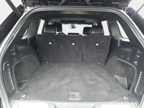 Used 2019 Jeep Grand Cherokee Limited RWD image 10