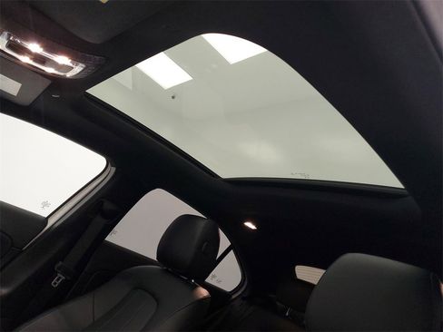 Used 2022 Mercedes-Benz A 220 w/ Premium Package Lite image 24