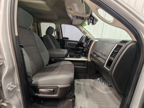 Used 2018 RAM 1500 Big Horn AWD/4WD image 24