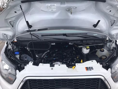 Used 2024 Ford Transit 350 XLT image 44