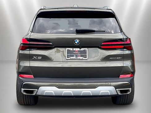 Used 2024 BMW X5 xDrive40i w/ Premium Package AWD/4WD image 5
