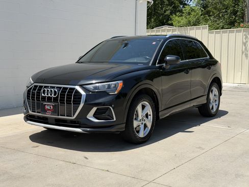 Used 2021 Audi Q3 2.0T Premium AWD/4WD image 9