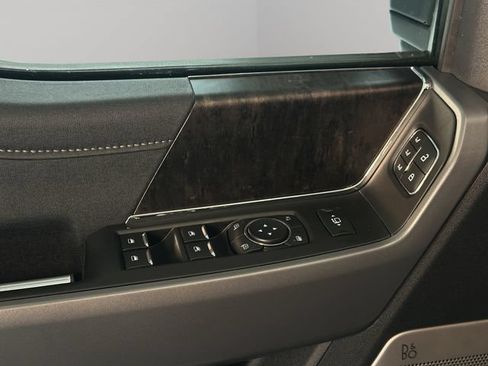 Used 2024 Ford F250 Lariat AWD/4WD image 14