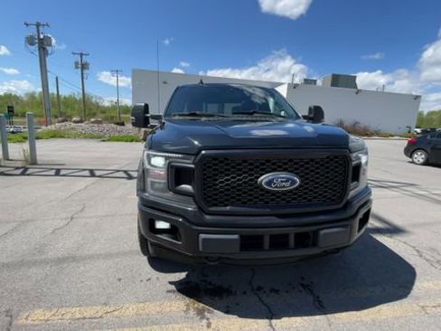 Used 2019 Ford F150 Lariat w/ Equipment Group 502A Luxury AWD/4WD image 3