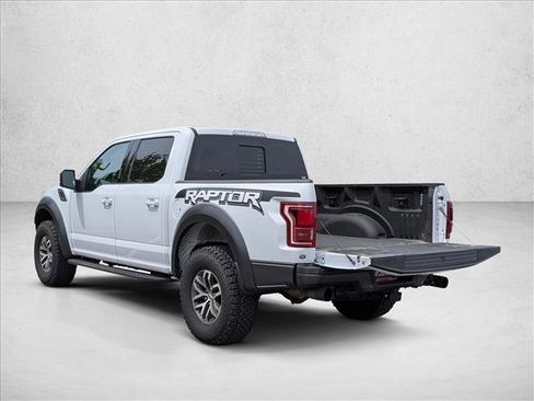 Used 2018 Ford F150 Raptor w/ Equipment Group 802A Luxury AWD/4WD image 7