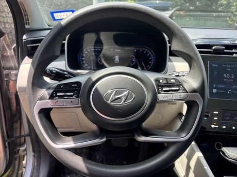 Used 2024 Hyundai Tucson SEL FWD image 18