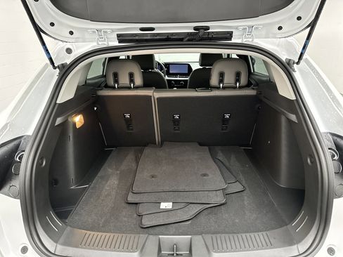 Used 2025 Chevrolet Trax ACTIV w/ Driver Confidence Package image 14