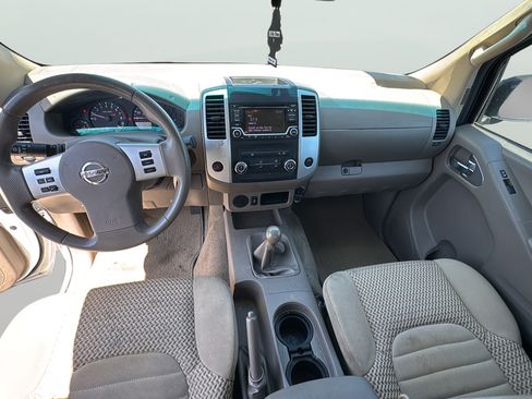 Used 2017 Nissan Frontier SV RWD image 30