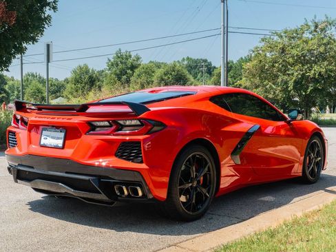 Used 2021 Chevrolet Corvette Stingray Preferred Cpe w/ Z51 Performance Package RWD image 5
