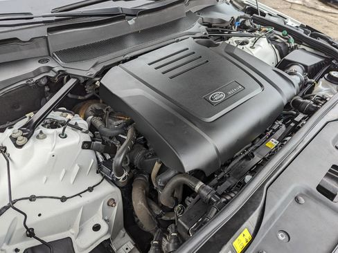 Used 2023 Land Rover Discovery S R-Dynamic image 48