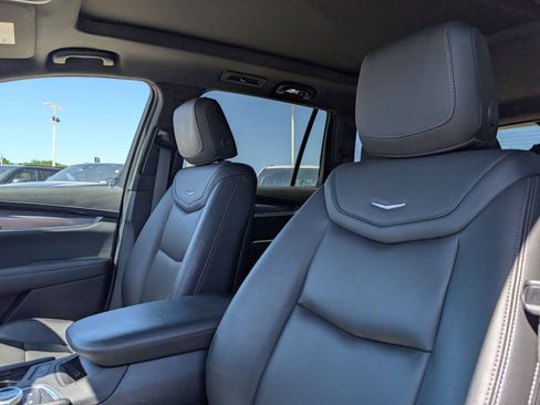 Used 2024 Cadillac XT6 Luxury w/ LPO, Floor Liner Package AWD/4WD image 23