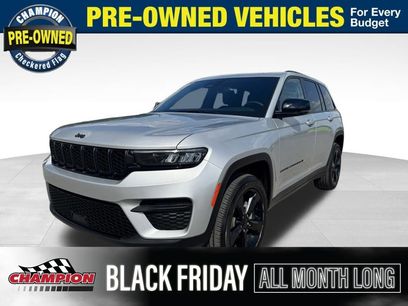 Used 2023 Jeep Grand Cherokee Altitude