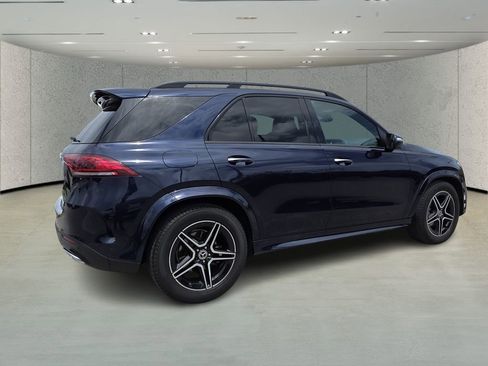 Used 2021 Mercedes-Benz GLE 350 image 3