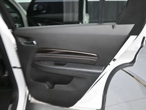 Used 2017 GMC Terrain Denali AWD/4WD image 14