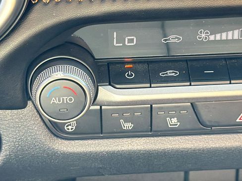 Used 2023 MAZDA CX-50 AWD 2.5 Turbo w/ Premium Pkg image 18