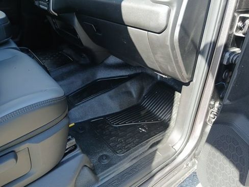 New 2026 RAM 3500 4x4 Crew Cab DRW image 23