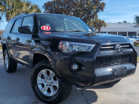 Certified 2023 Toyota 4Runner SR5 image 2