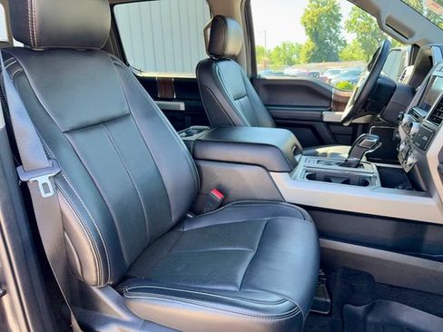 Used 2020 Ford F150 Lariat w/ Equipment Group 502A Luxury AWD/4WD image 9