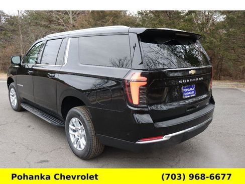 New 2026 Chevrolet Suburban LT w/ Comfort Package image 5