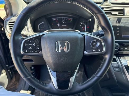Used 2018 Honda CR-V Touring image 18