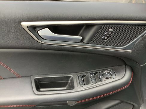 Used 2024 Ford Edge ST-Line AWD/4WD image 11