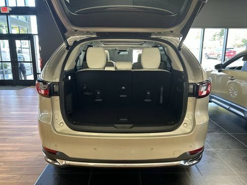 Used 2025 MAZDA CX-90 3.3 Turbo w/ Premium Plus Pkg AWD/4WD image 18