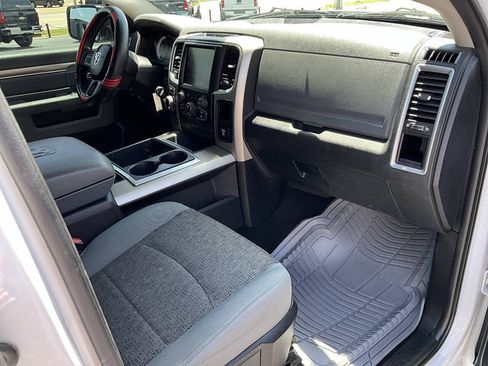 Used 2014 RAM 1500 Classic SLT w/ Remote Start & Security Group AWD/4WD image 29