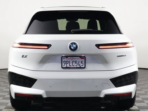 Used 2025 BMW iX xDrive50 AWD/4WD image 5