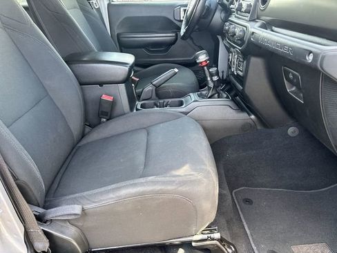 Used 2018 Jeep Wrangler Unlimited Sport S image 13