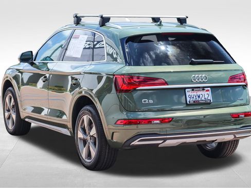 Used 2023 Audi Q5 2.0T Premium w/ Convenience Package AWD/4WD image 4