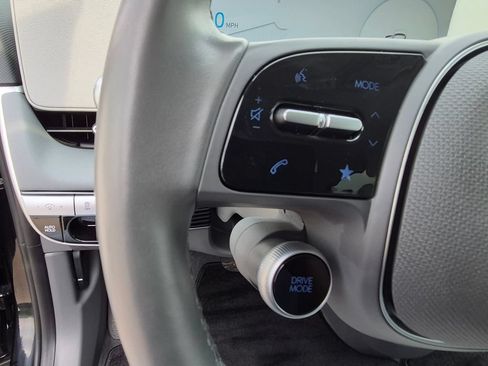 Certified 2023 Hyundai Ioniq 5 SEL AWD/4WD image 16