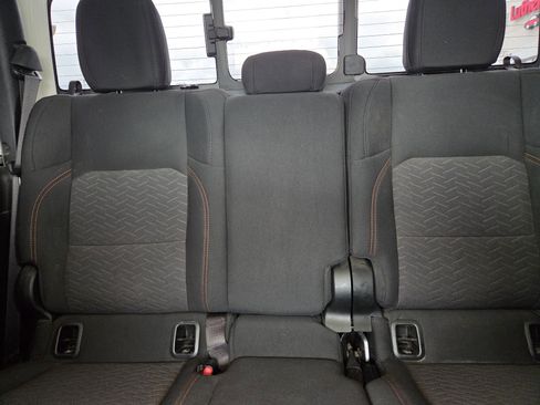 Used 2023 Jeep Gladiator Mojave w/ LED Lighting Group AWD/4WD image 19