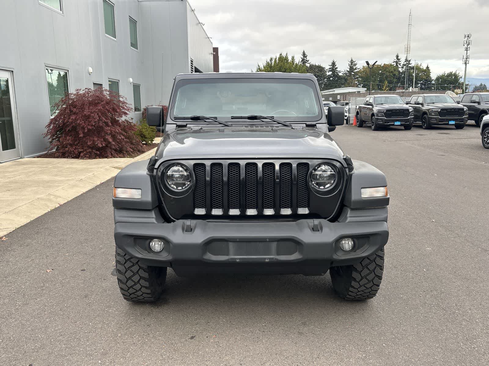 Used 2020 Jeep Wrangler Sport AWD/4WD image 8