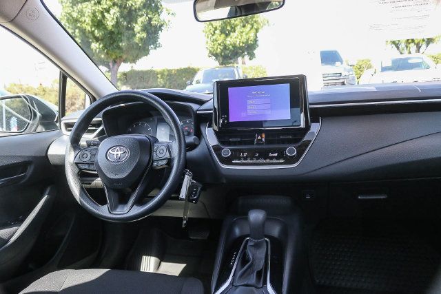 Used 2025 Toyota Corolla LE FWD image 16