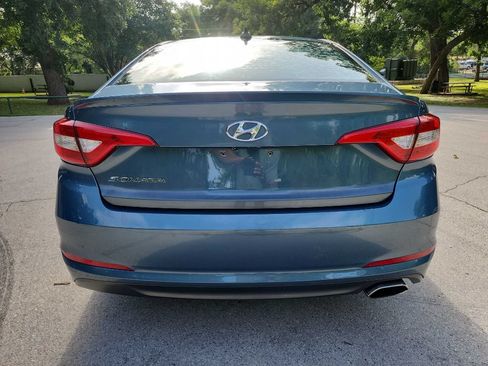 Used 2015 Hyundai Sonata SE w/ Option Group 09 FWD image 6