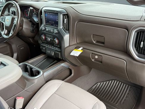 Used 2019 Chevrolet Silverado 1500 LTZ w/ LTZ Texas Edition image 30