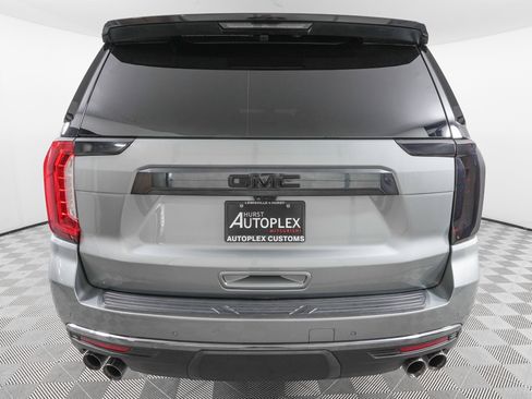Used 2023 GMC Yukon XL Denali Ultimate w/ LPO, Floor Liner Package image 6
