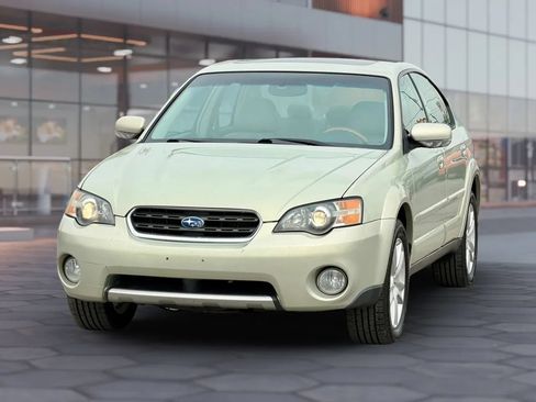 Used 2005 Subaru Outback 3.0R AWD/4WD image 3