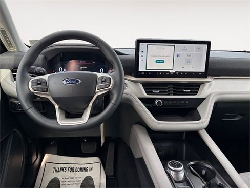 New 2026 Ford Explorer Active image 12