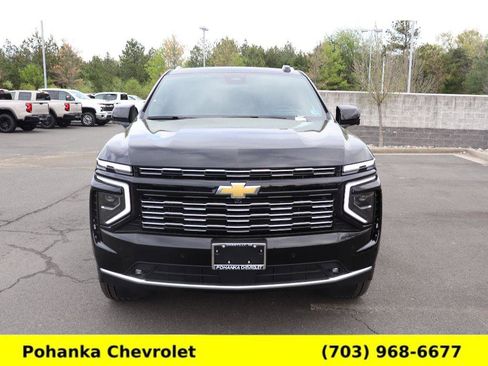 New 2026 Chevrolet Suburban High Country AWD/4WD image 2