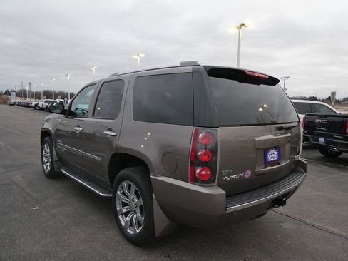 Used 2012 GMC Yukon Denali image 26