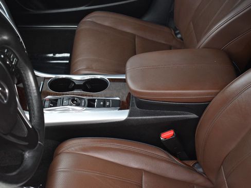 Used 2018 Acura TLX V6 w/ Technology Package image 30