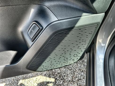 New 2026 GMC Terrain Elevation w/ Elevation Premium Package image 23