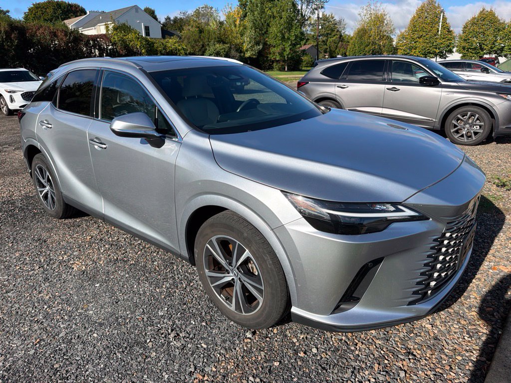 Used 2023 Lexus RX 350 Premium w/ Accessory Package AWD/4WD image 3
