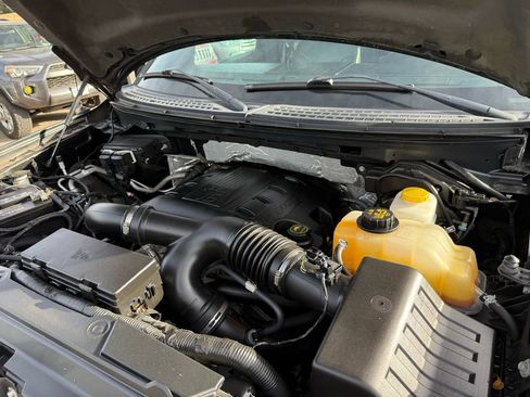 Used 2014 Ford F150 XLT w/ Equipment Group 302A Luxury image 34