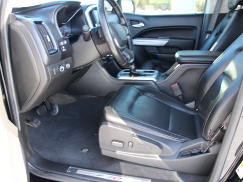 Used 2021 Chevrolet Colorado ZR2 image 12