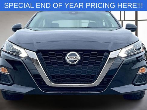 Used 2022 Nissan Altima 2.5 SR image 2