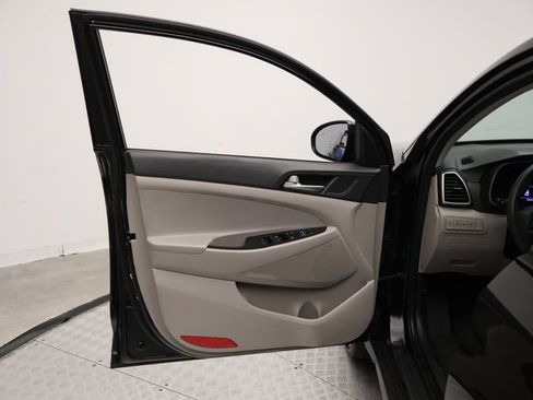 Used 2020 Hyundai Tucson SEL FWD image 16