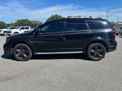 Used 2020 Dodge Journey Crossroad w/ Popular Equipment Group image 1