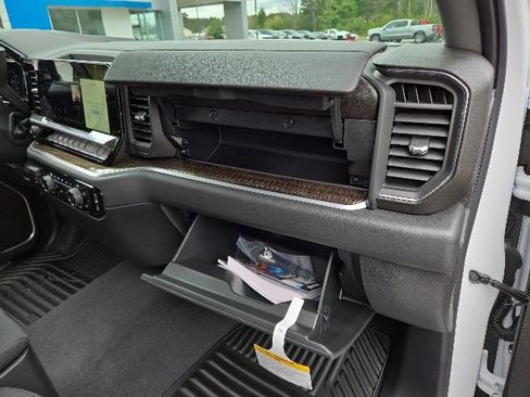 New 2026 Chevrolet Silverado 1500 LT AWD/4WD image 40